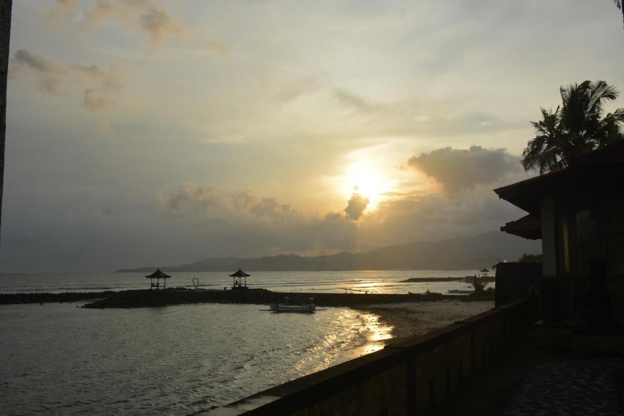 Segara Wangi Beach Cottages Candi Dasa  Exterior photo