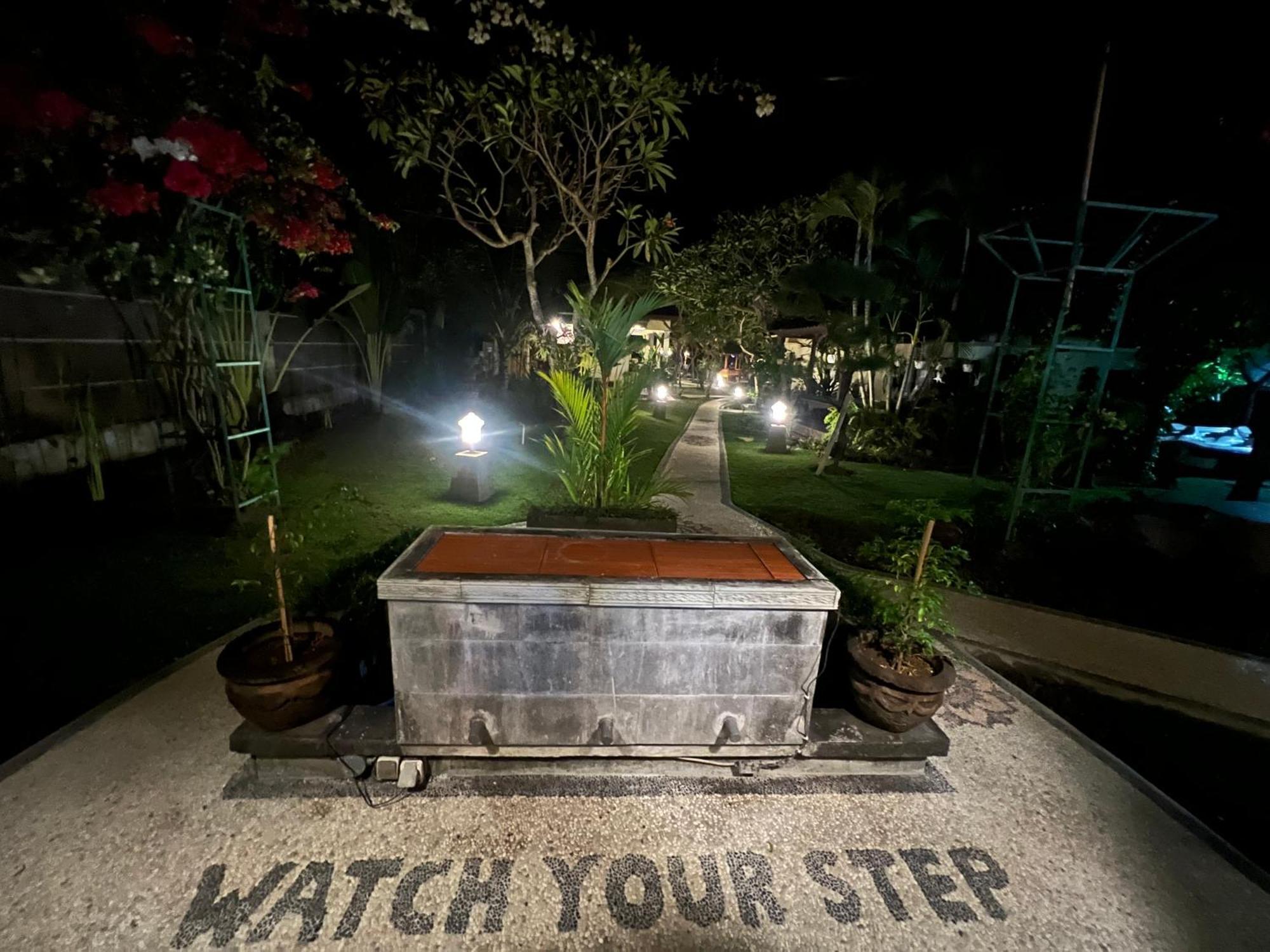 Segara Wangi Beach Cottages Candi Dasa  Exterior photo