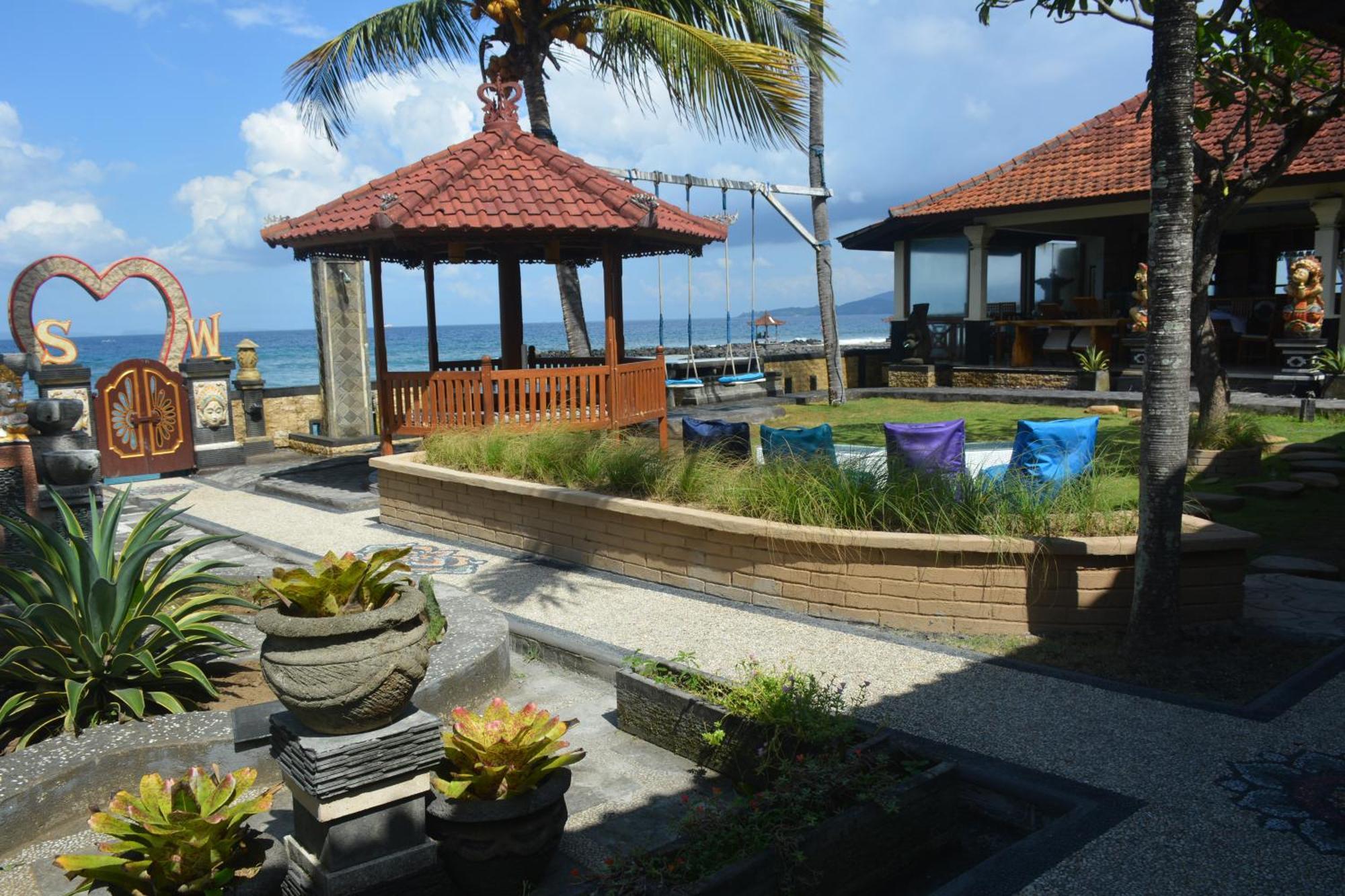 Segara Wangi Beach Cottages Candi Dasa  Exterior photo